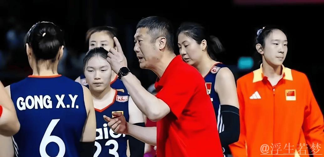 女排名帅上任：36岁新教练接替赵勇，曾助力日本名帅，丁霞充满期待